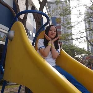 Meet your Posher, Miki